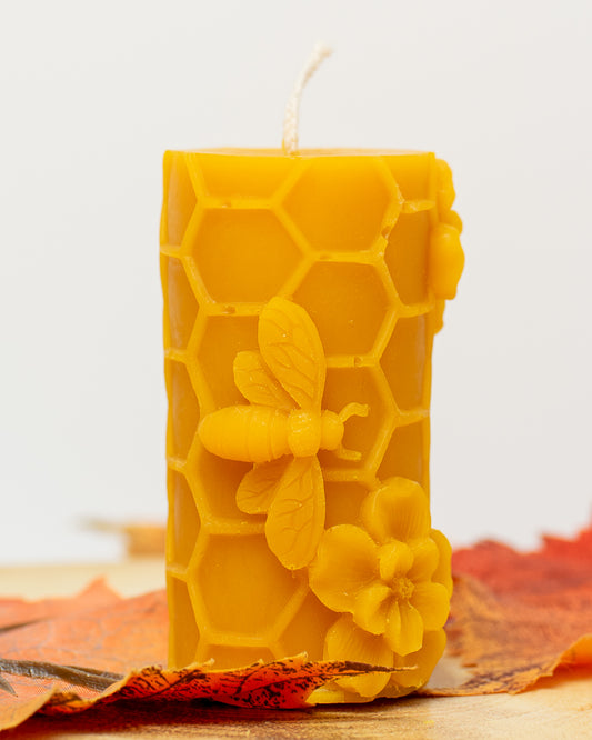 100% Beeswax Candles - Honeycomb Shape
