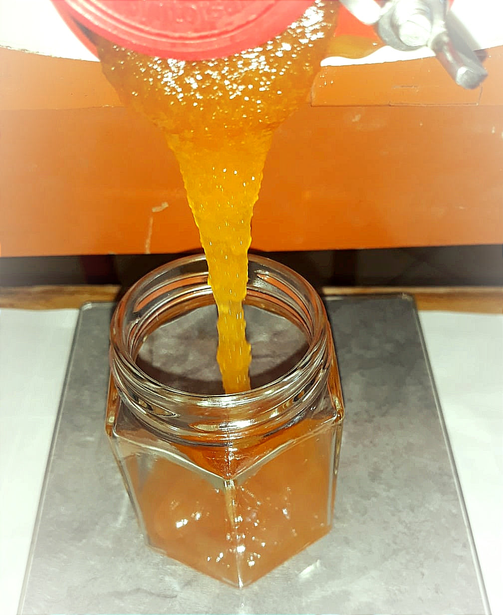 why does honey crystallise