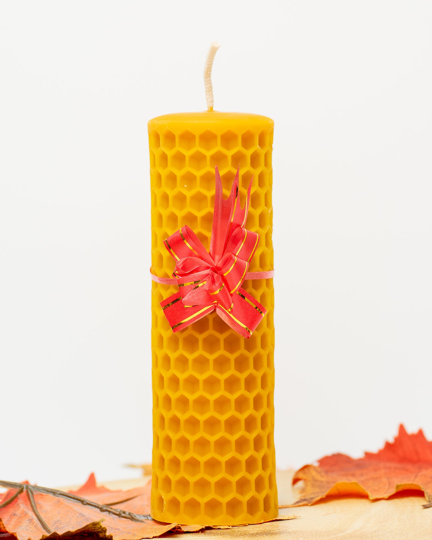 100% Natural Beeswax Candles - Honeycomb Pillar, Large