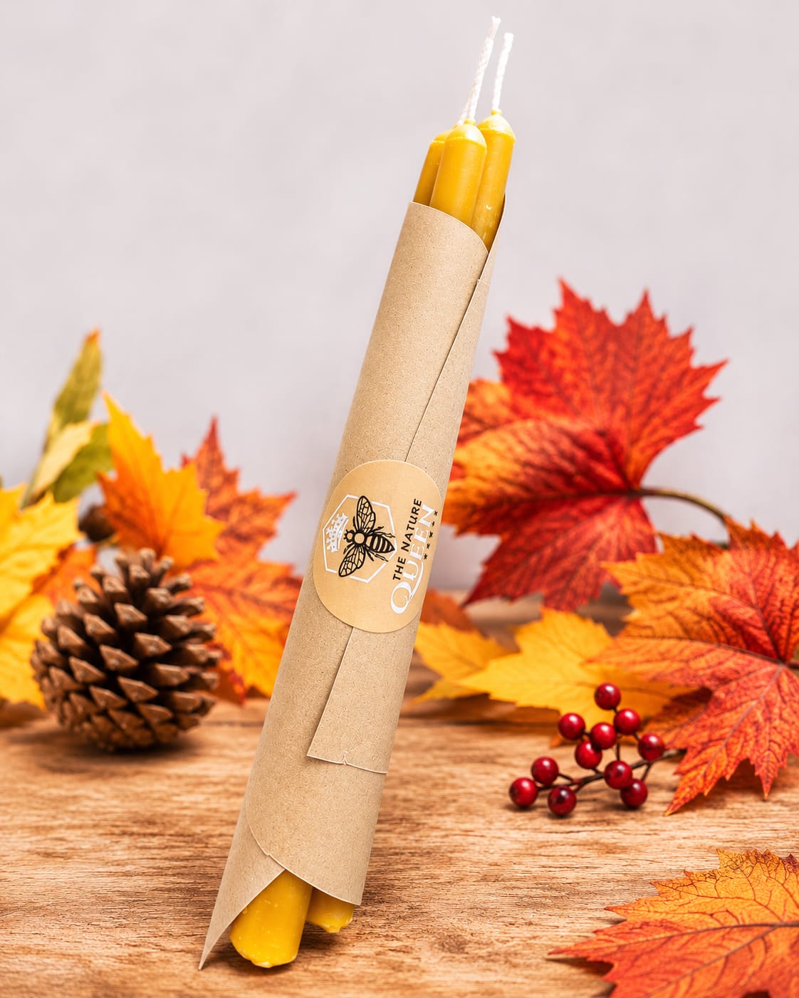 Pack of 6 natural beeswax taper dinner candles, each measuring 26cm long and 2cm wide