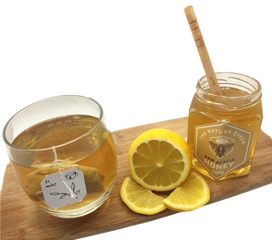 Acacia honey with tea and lemon to boost immune system